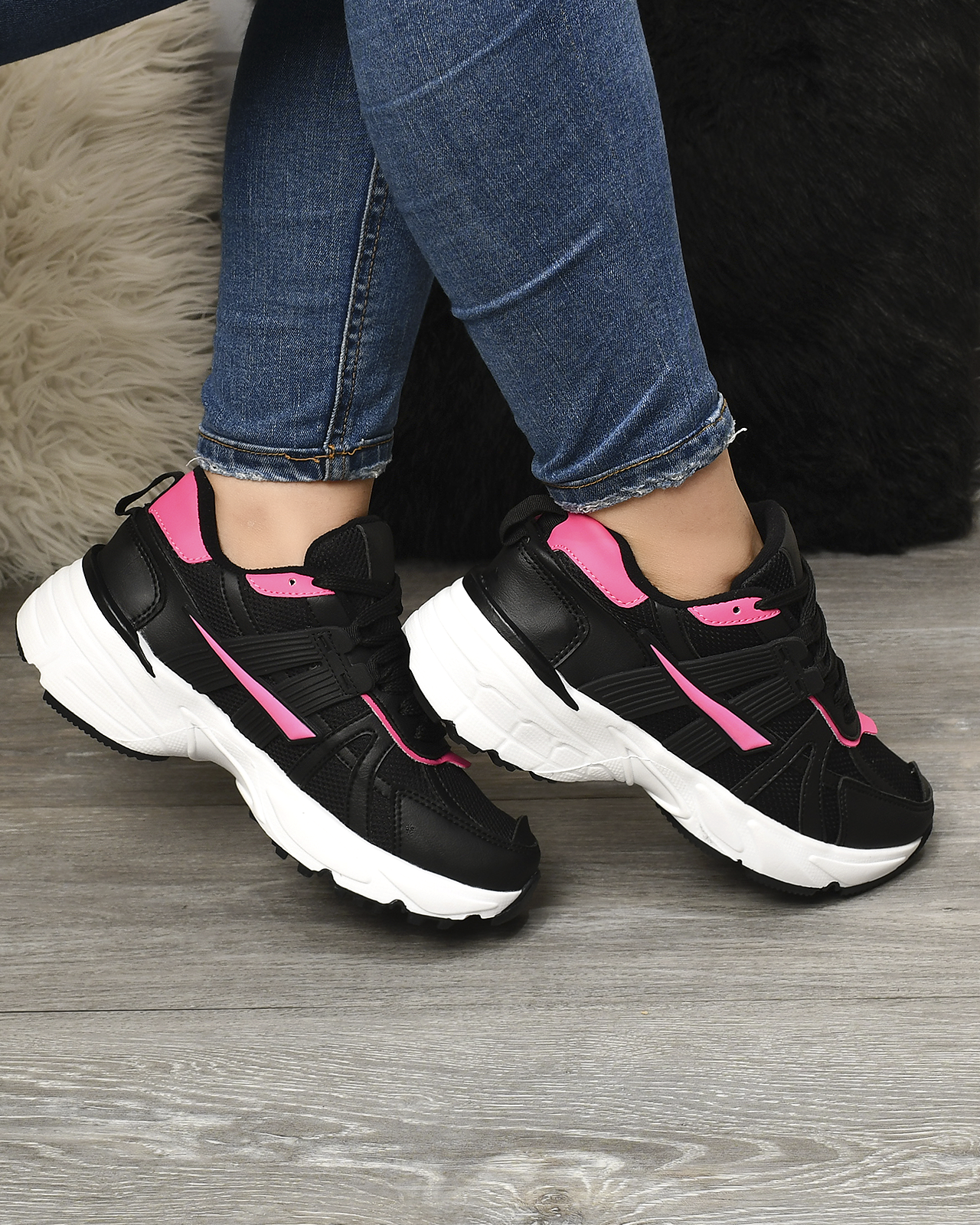 NIKI UNISEX