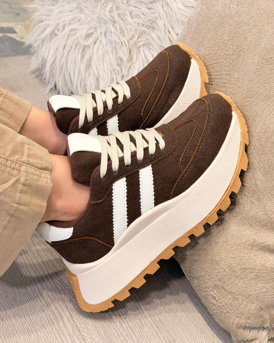 ROYAL