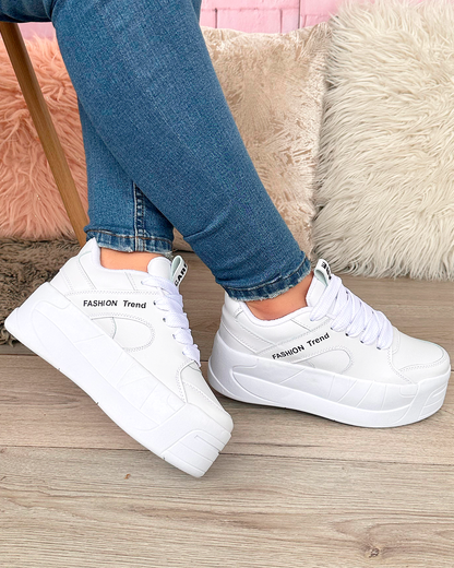 FASHION TRENDY