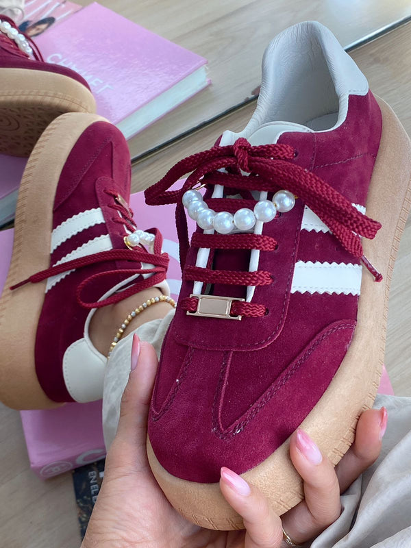 RED VELVET