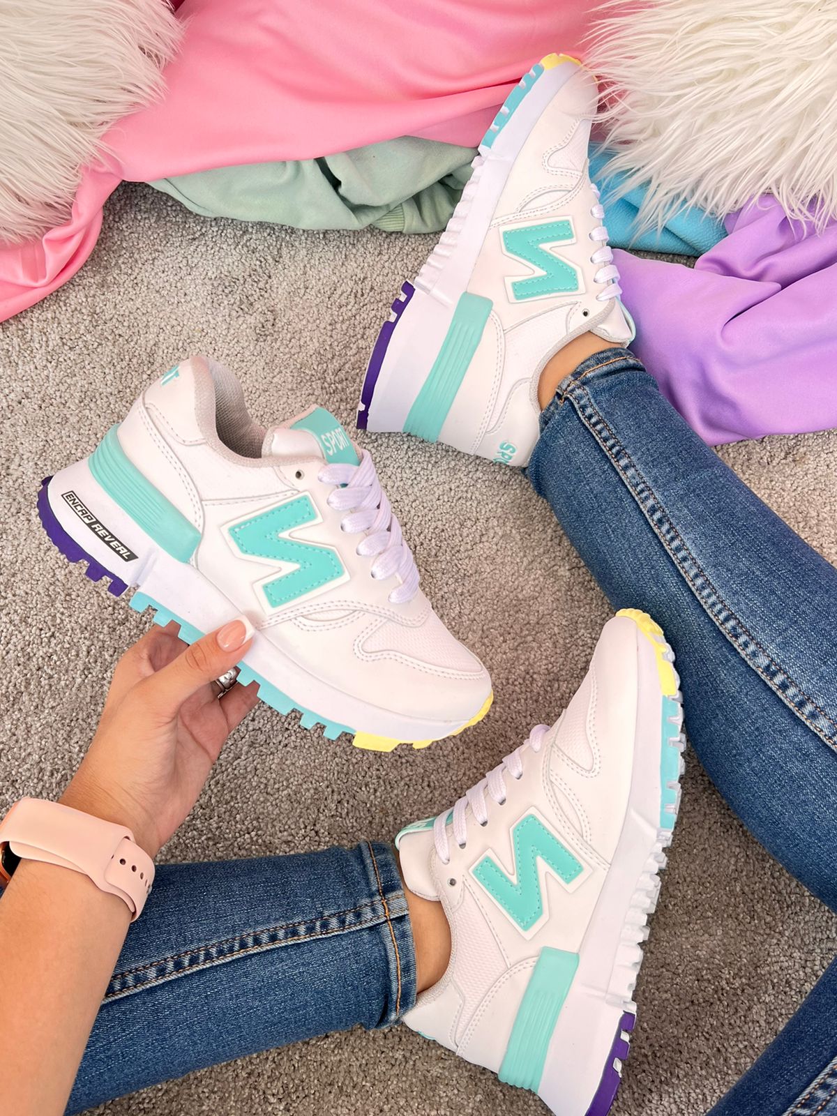 M02