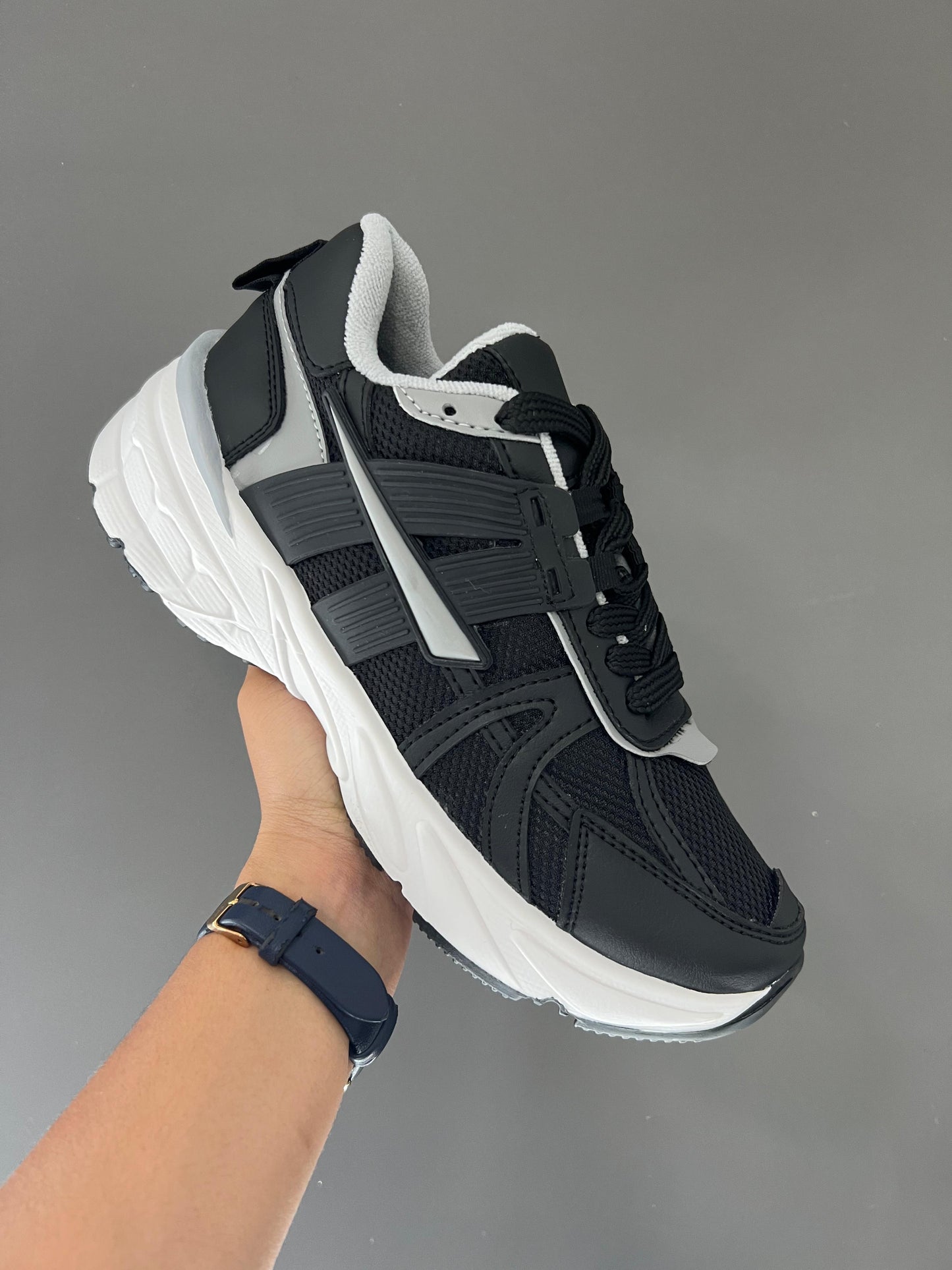 NIKI UNISEX